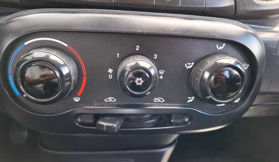 Fiat Mobi 1.0 LIKE Hatchback 2022