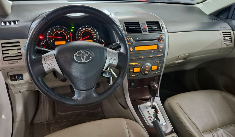 Toyota Corolla 1.8 SE-G AUTO Sedan 2013