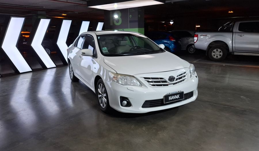 Toyota Corolla 1.8 SE-G AUTO Sedan 2013