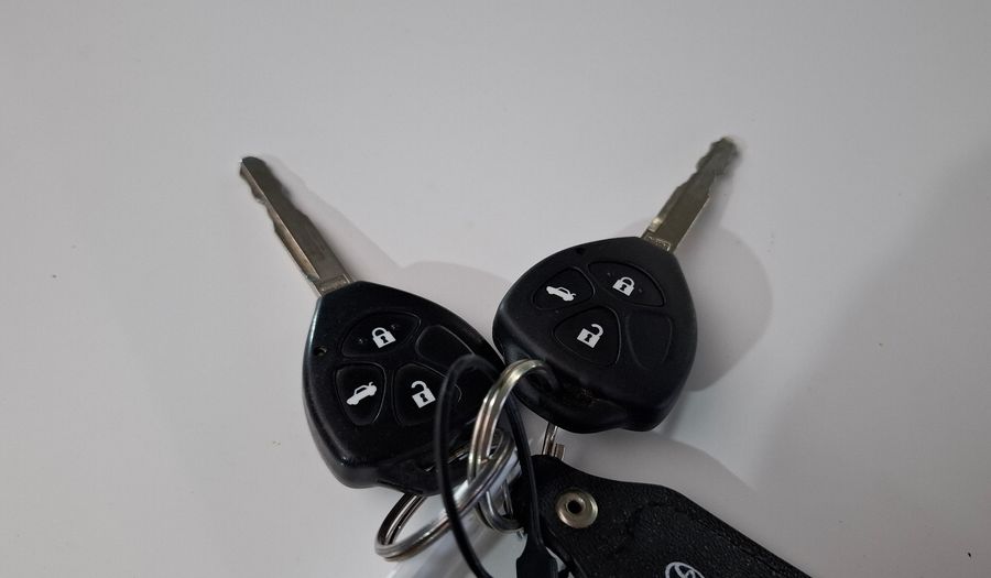 Toyota Corolla 1.8 SE-G AUTO Sedan 2013