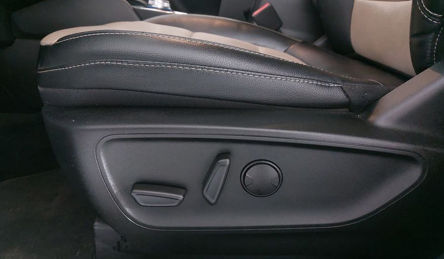 Ford Escape 2.5 HEV TITANIUM CVT Suv 2022