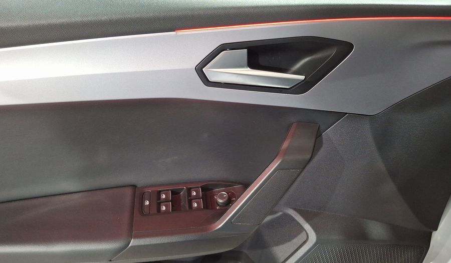 Seat Leon 1.4 FR AUTO Hatchback 2021