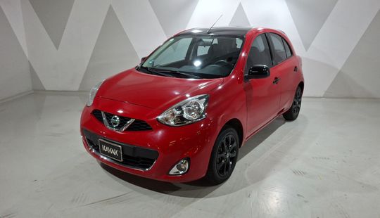 2020 • 68,716 km • Automático