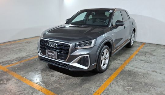 2023 • 27,638 km • Automático