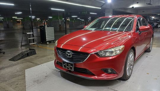 Mazda • Mazda 6