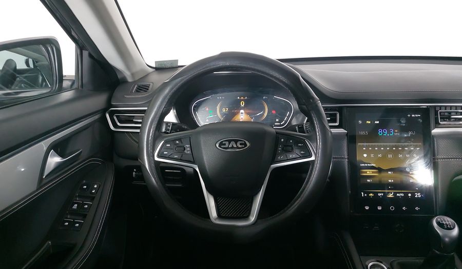 Jac J7 1.5 ADVANCED MT Hatchback 2024