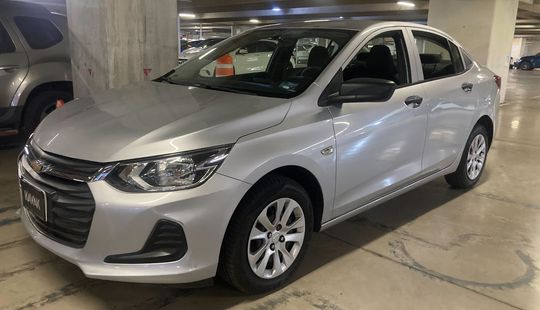 2021 • 41,000 km • Automático