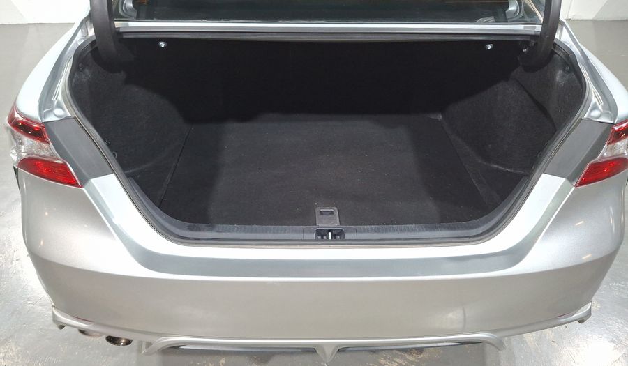 Toyota Camry 2.5 HEV SE AUTO Sedan 2024