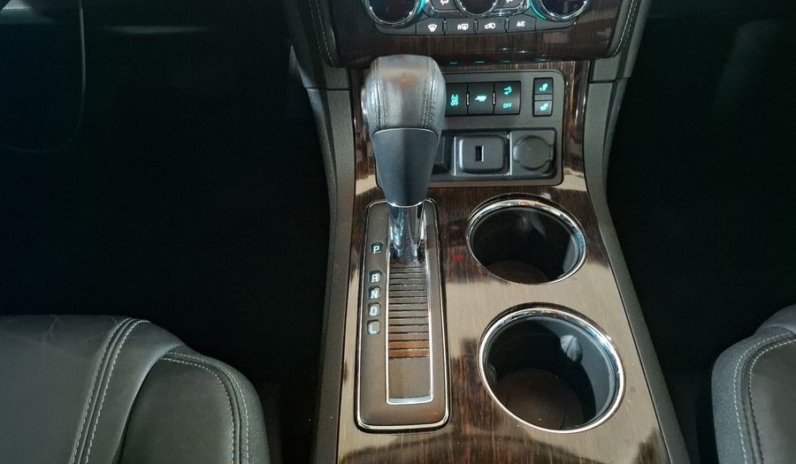 Chevrolet Traverse 3.6 TRAVERSE LT B AT Suv 2016