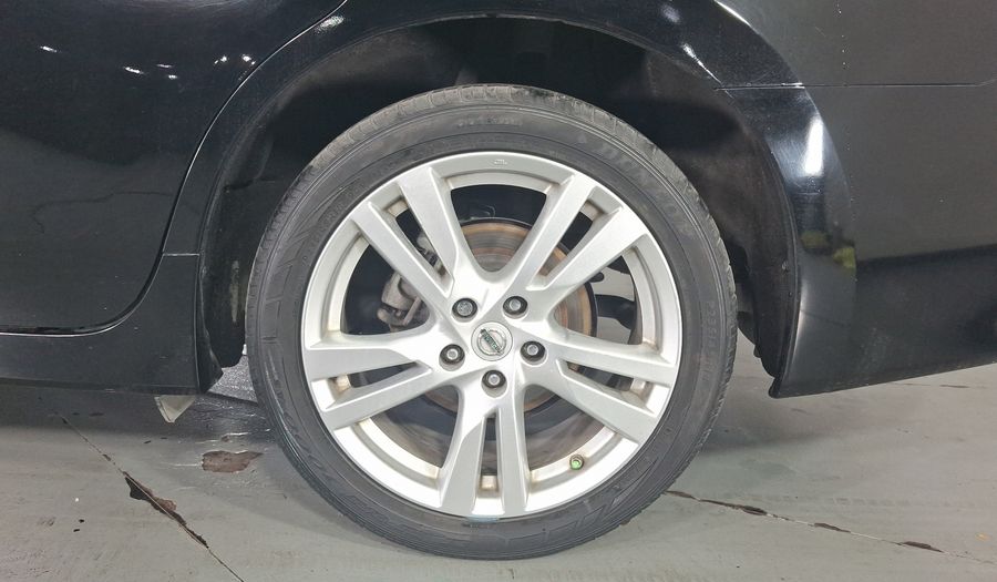 Nissan Altima 2.5 ADVANCE NAVI CVT Sedan 2017