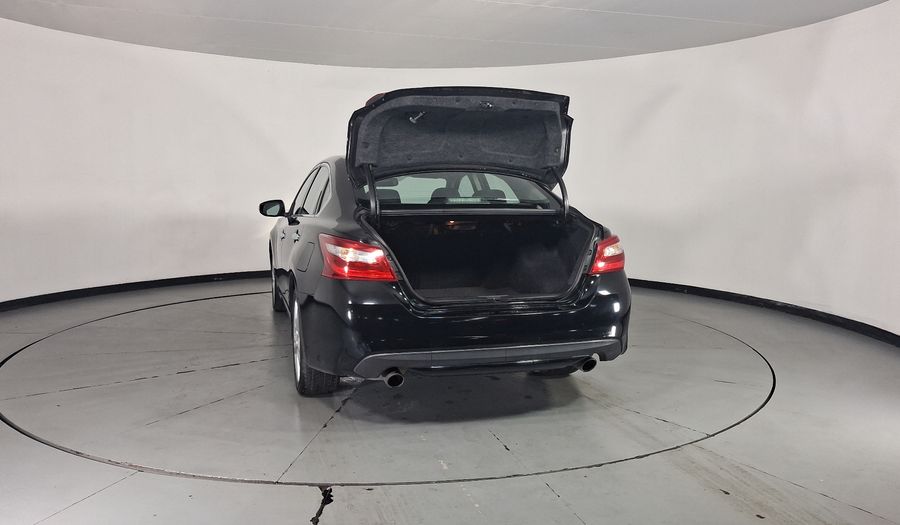 Nissan Altima 2.5 ADVANCE NAVI CVT Sedan 2017