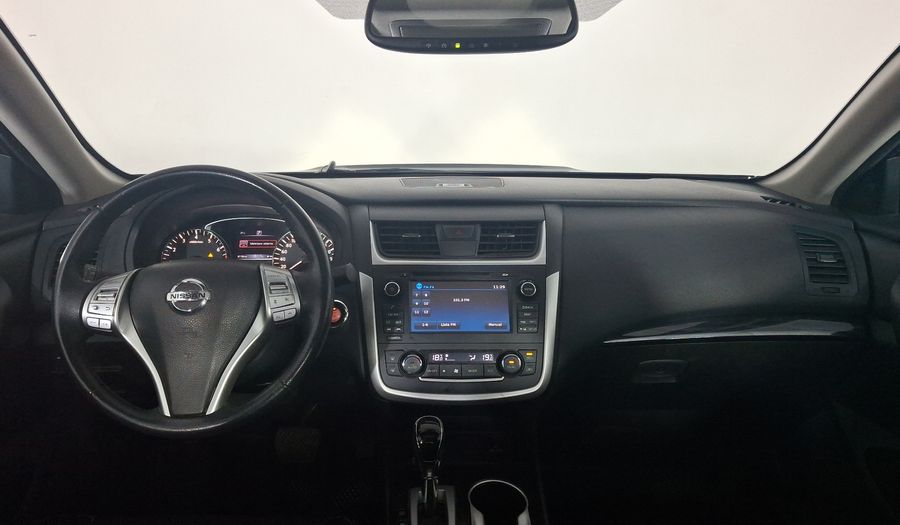 Nissan Altima 2.5 ADVANCE NAVI CVT Sedan 2017
