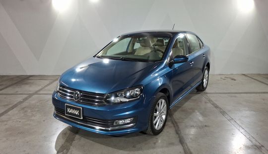Volkswagen • Vento