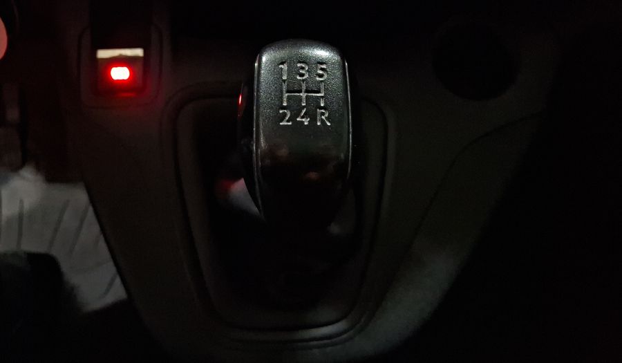 Peugeot Rifter 1.6 HDI ALLURE Minivan 2021