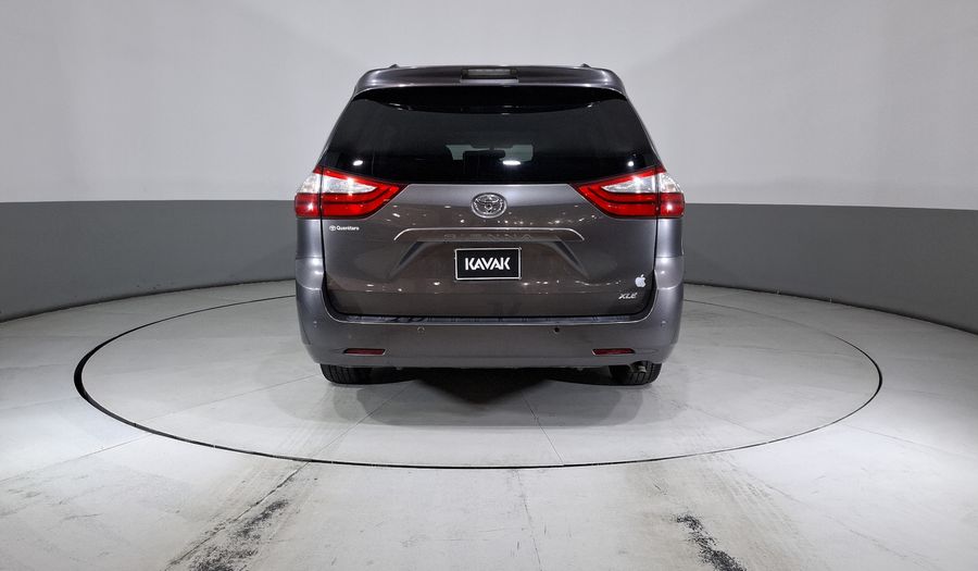 Toyota Sienna 3.5 XLE PIEL AT Minivan 2015