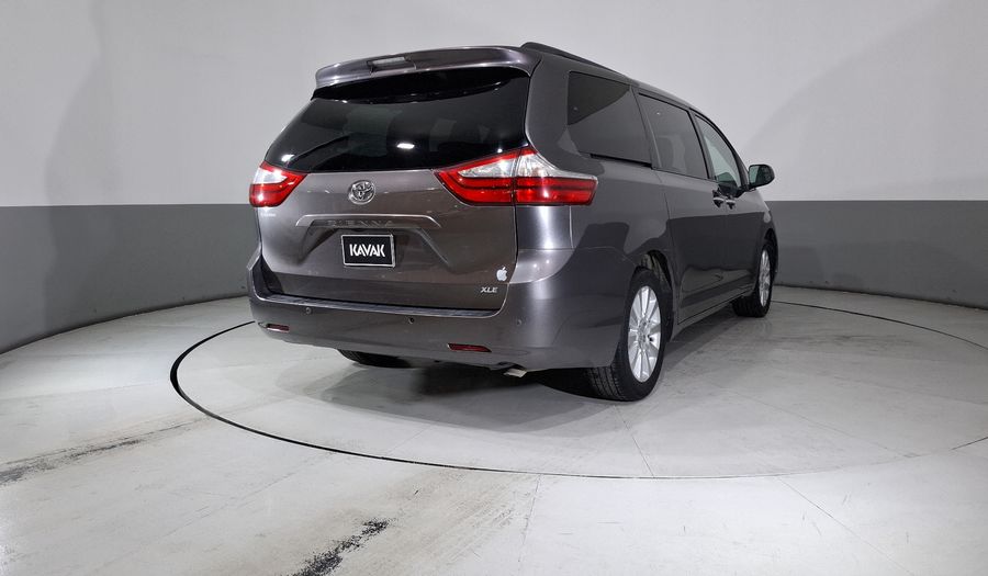 Toyota Sienna 3.5 XLE PIEL AT Minivan 2015