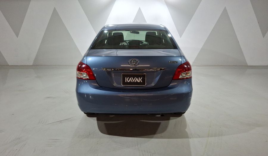 Toyota Yaris 1.5 SEDAN PREMIUM AT Sedan 2016