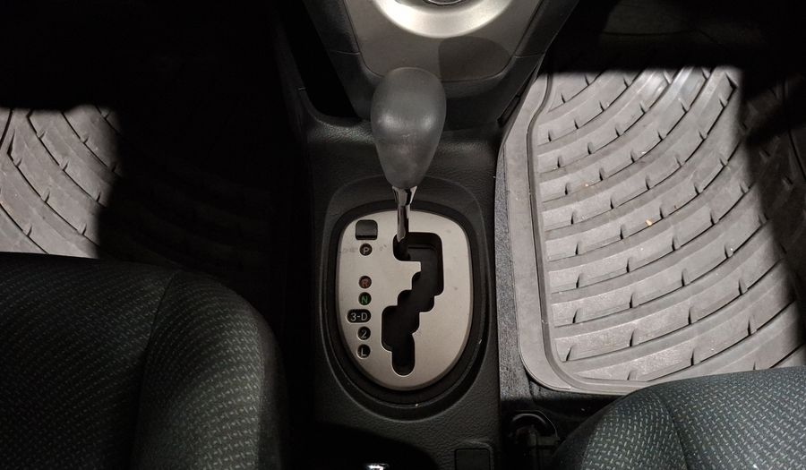 Toyota Yaris 1.5 SEDAN PREMIUM AT Sedan 2016