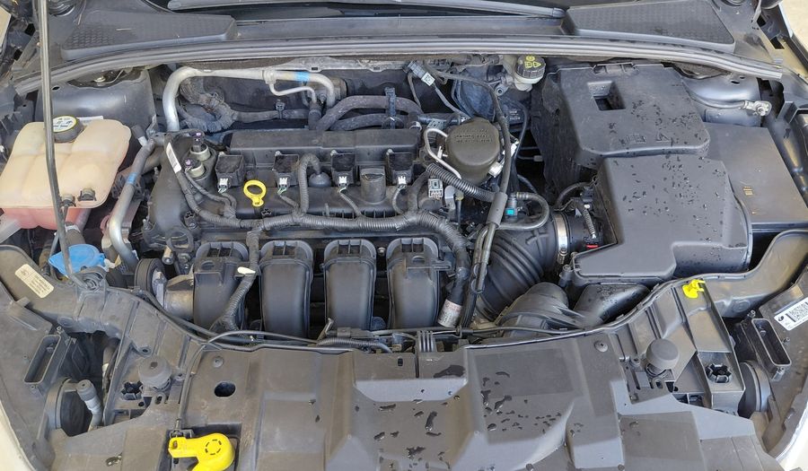 Ford Focus Iii 2.0 SE PLUS POWERSHIFT Sedan 2015