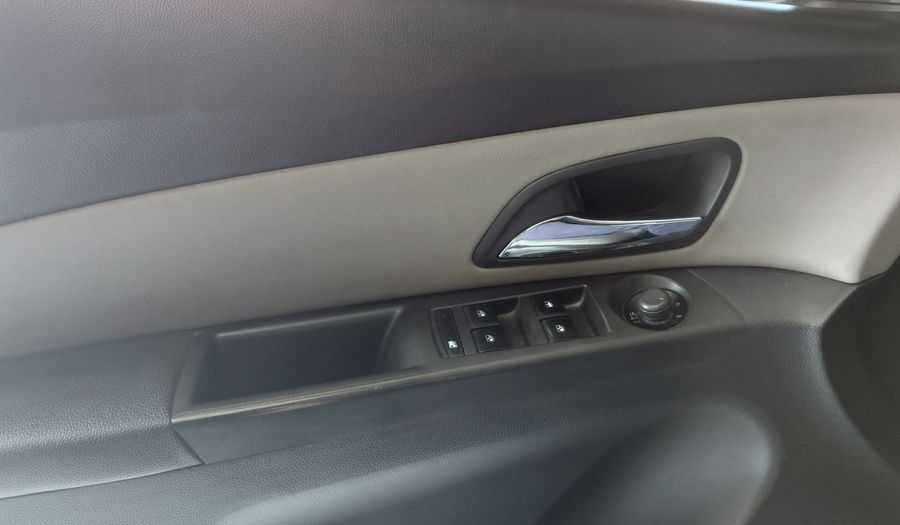 Chevrolet Cruze 1.8 LTZ Sedan 2012
