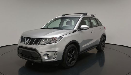 Suzuki • Vitara