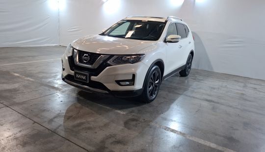 Nissan • X-Trail