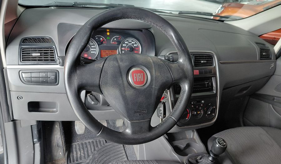 Fiat Punto 1.4 ATTRACTIVE 5P Hatchback 2012