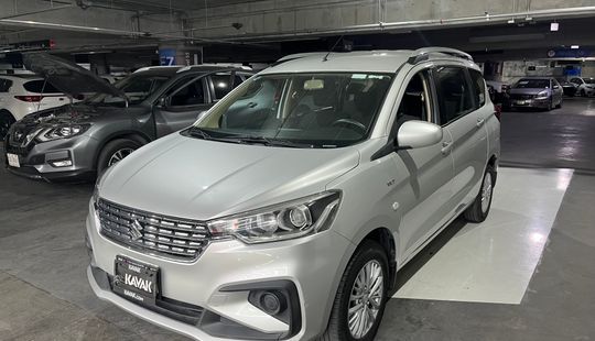 Suzuki • Ertiga