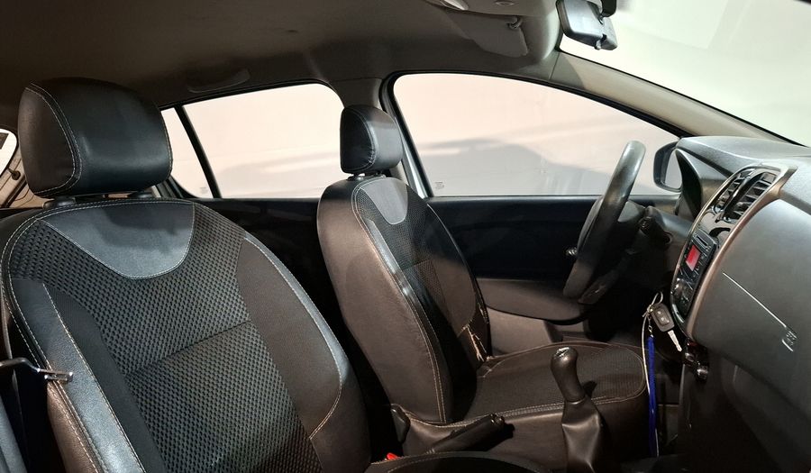 Renault Stepway 1.6 ZEN MT Hatchback 2018