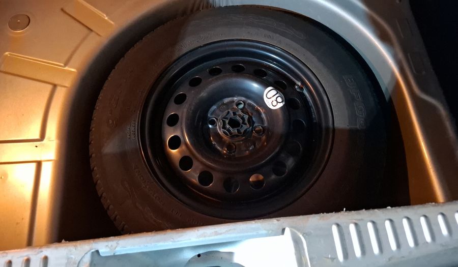 Renault Stepway 1.6 ZEN MT Hatchback 2018