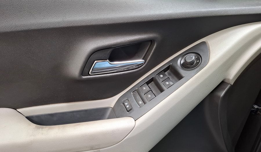 Chevrolet Tracker 1.8 LTZ + AT 4X4 Suv 2016