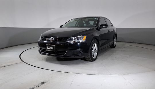 Volkswagen • Jetta