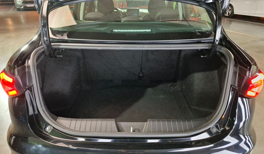 Fiat Cronos 1.8 PRECISION Sedan 2022