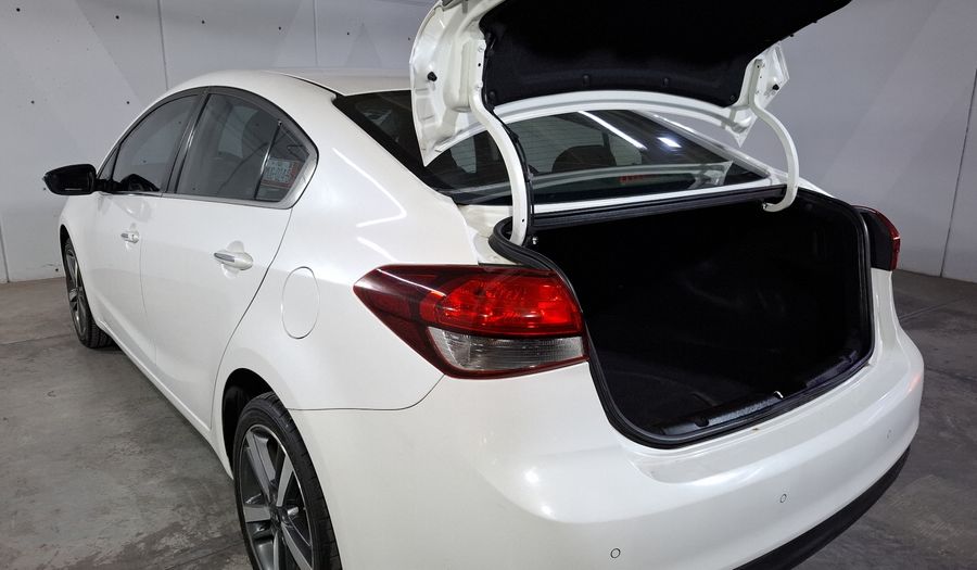 Kia Forte 2.0 SX AT Sedan 2017