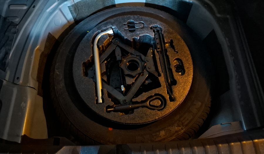 Seat Ibiza 1.6 STYLE MT Hatchback 2020