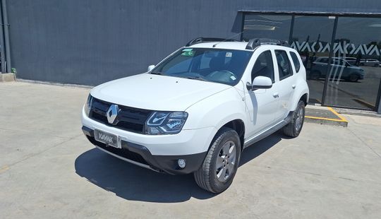 Renault • Duster