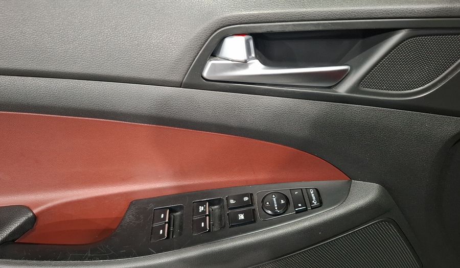 Hyundai Tucson 2.0 LIMITED TECH NAVI AT Suv 2017