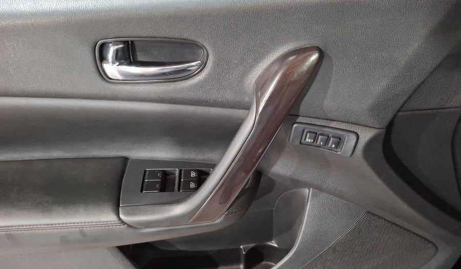 Nissan Maxima 3.5 EXCLUSIVE CVT Sedan 2015