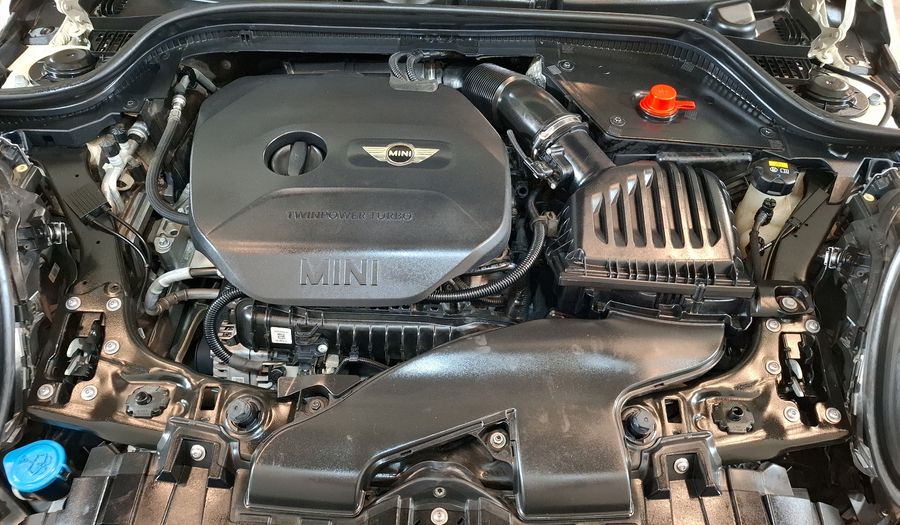 Mini Cooper 1.5 COOPER CHILI AT Hatchback 2017