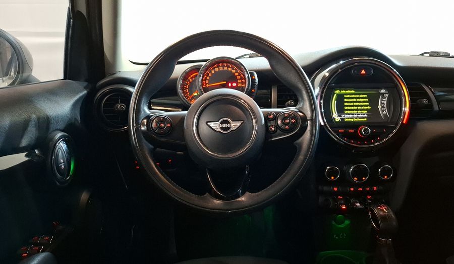 Mini Cooper 1.5 COOPER CHILI AT Hatchback 2017