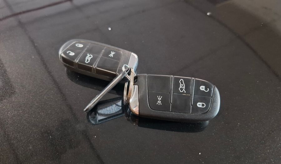 Fiat Argo 1.8 HGT Hatchback 2019