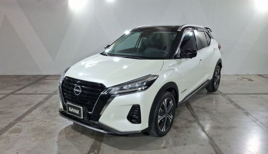 Nissan • Kicks