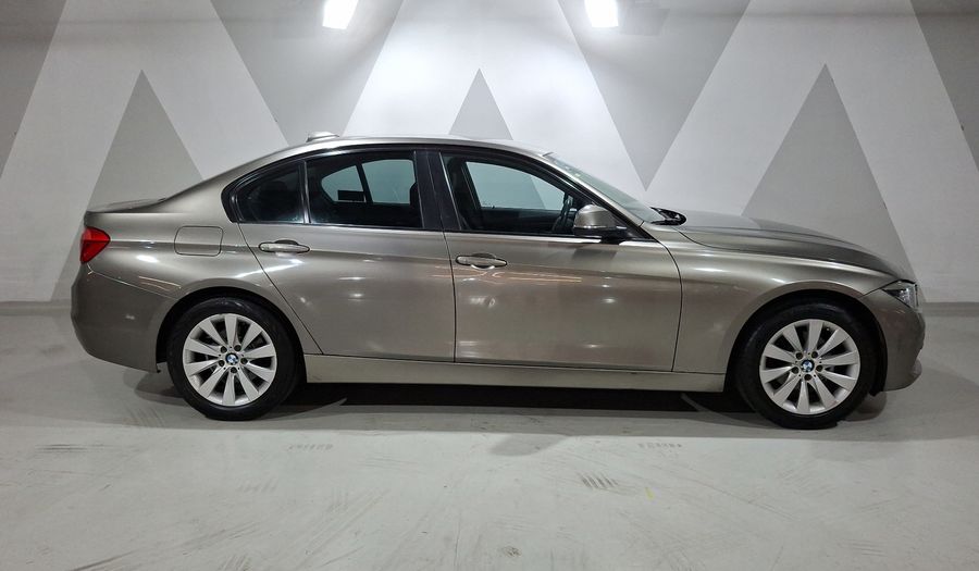 Bmw Serie 3 2.0 320IA Sedan 2016