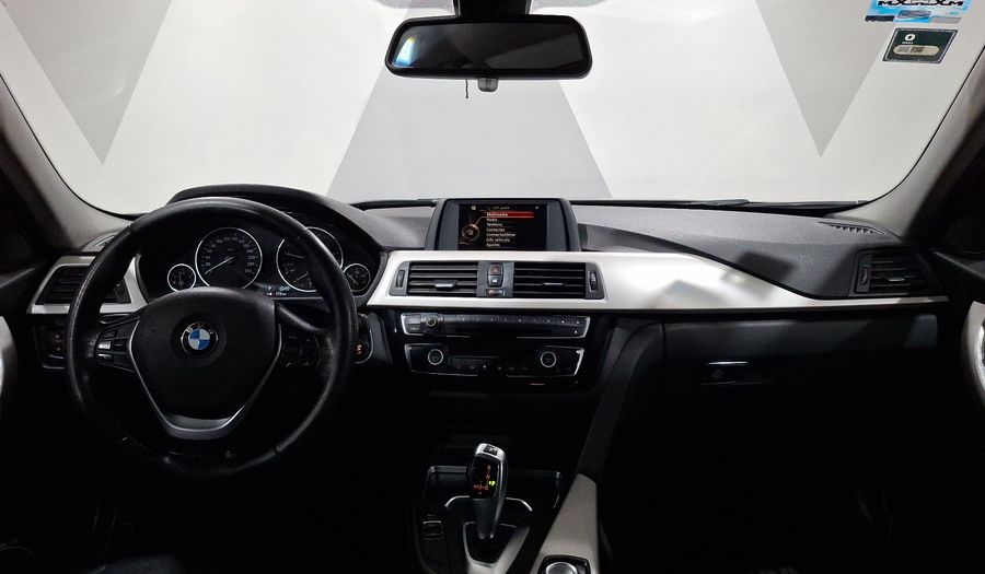 Bmw Serie 3 2.0 320IA Sedan 2016