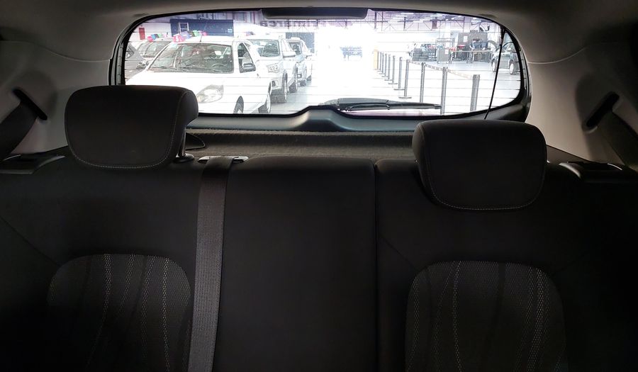 Chevrolet Sonic LT Hatchback 2013