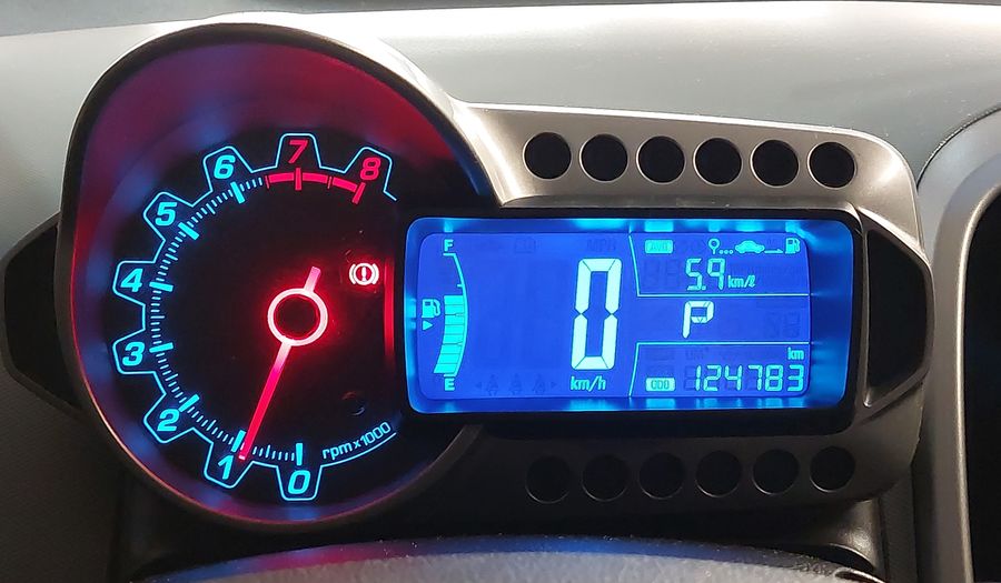 Chevrolet Sonic LT Hatchback 2013