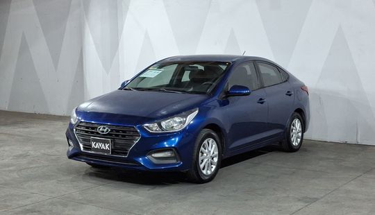 Hyundai • Accent