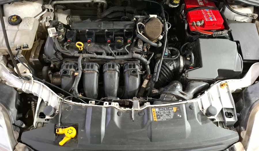 Ford Focus 2.0 SE AT Sedan 2014