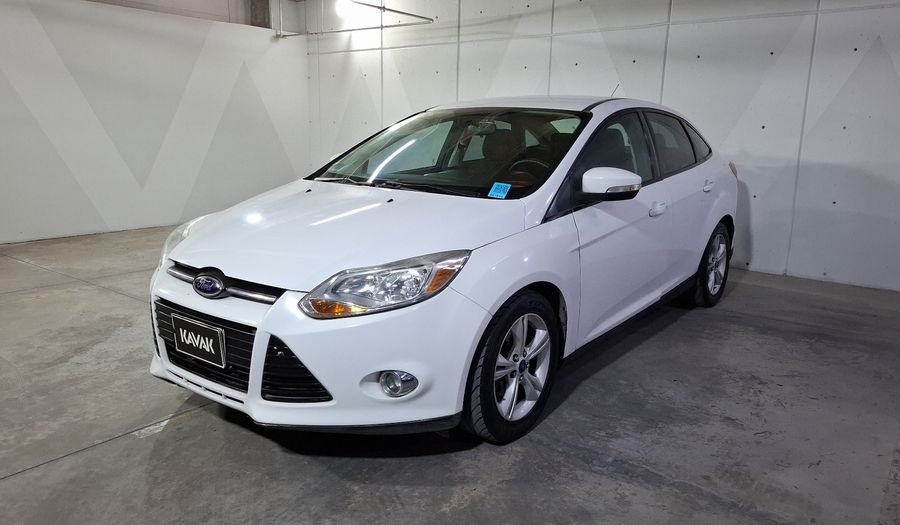 Ford Focus 2.0 SE AT Sedan 2014