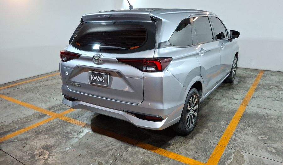 Toyota Avanza 1.5 XLE CVT Minivan 2023